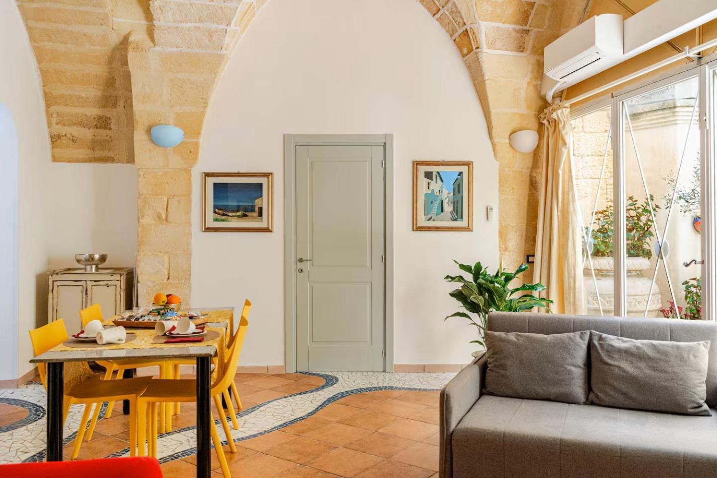 B&B Corte Dei Memoli Di Margiotta Giuseppina Lecce Luaran gambar