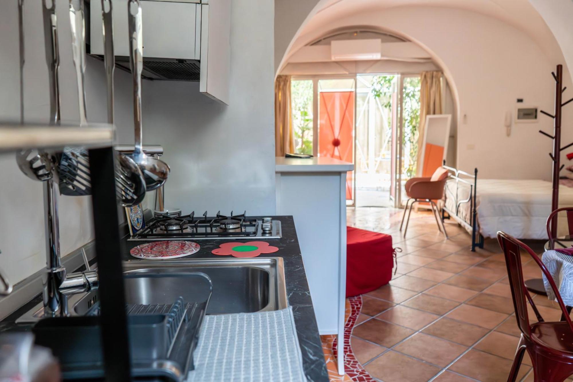 B&B Corte Dei Memoli Di Margiotta Giuseppina Lecce Luaran gambar