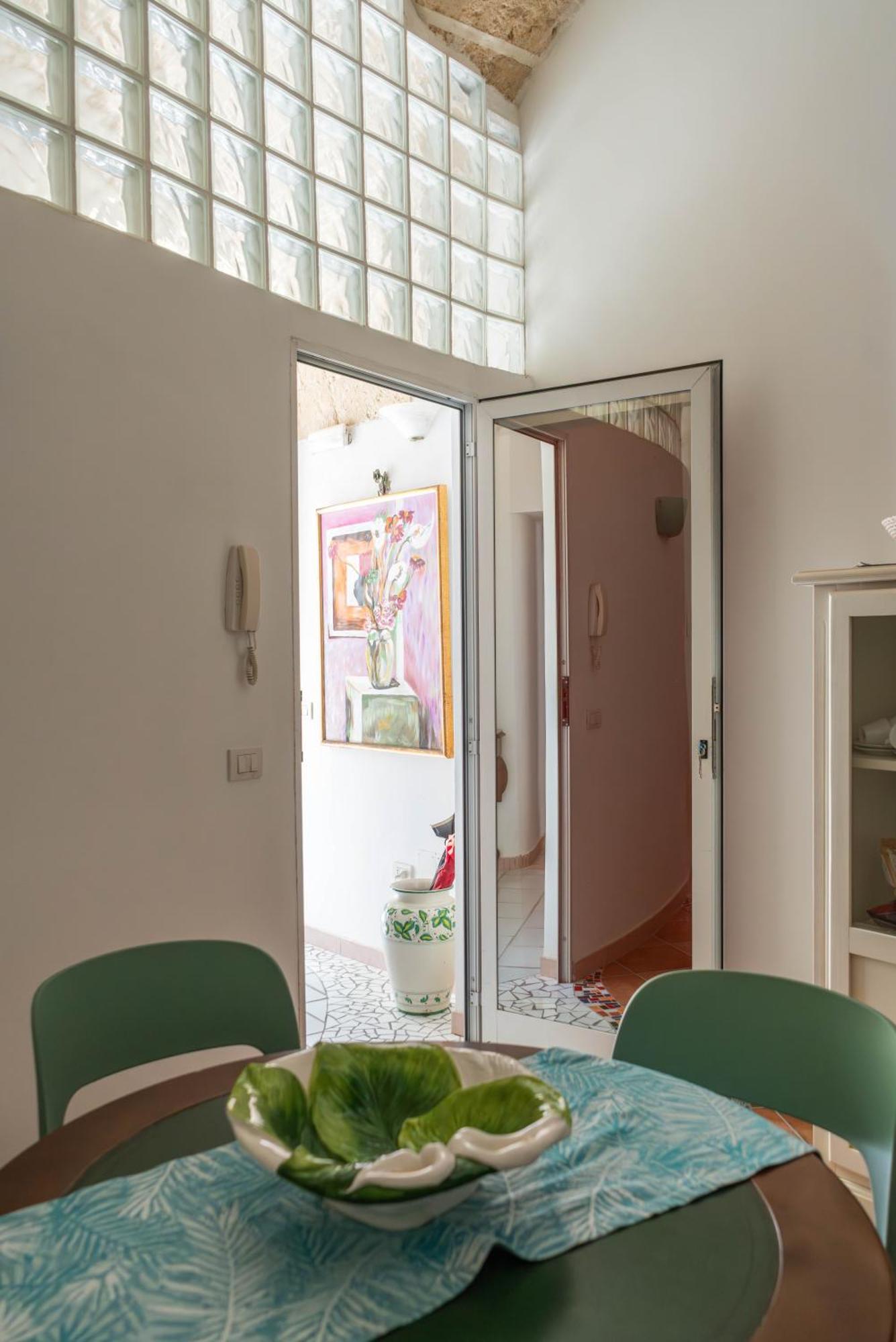 B&B Corte Dei Memoli Di Margiotta Giuseppina Lecce Luaran gambar