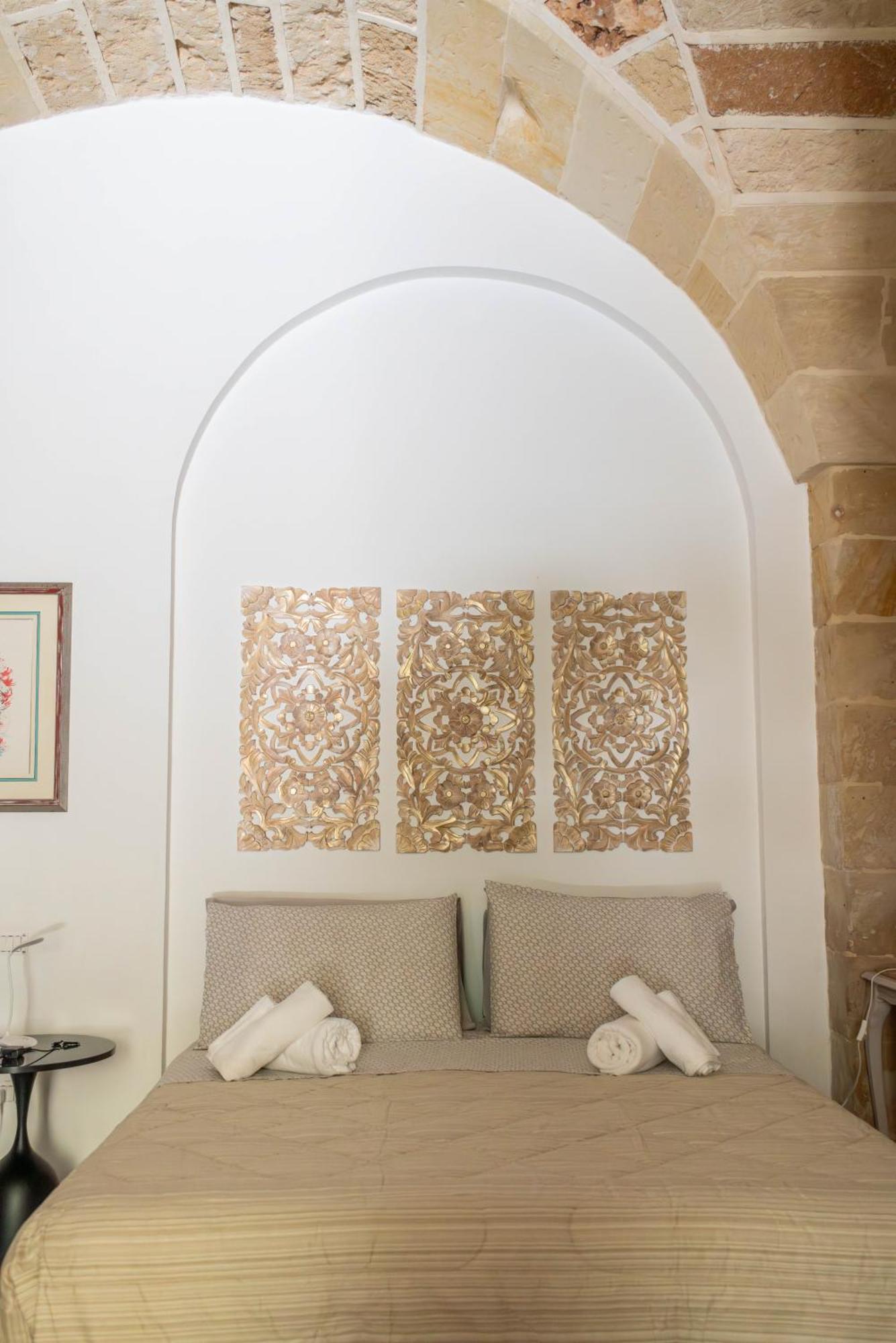 B&B Corte Dei Memoli Di Margiotta Giuseppina Lecce Luaran gambar