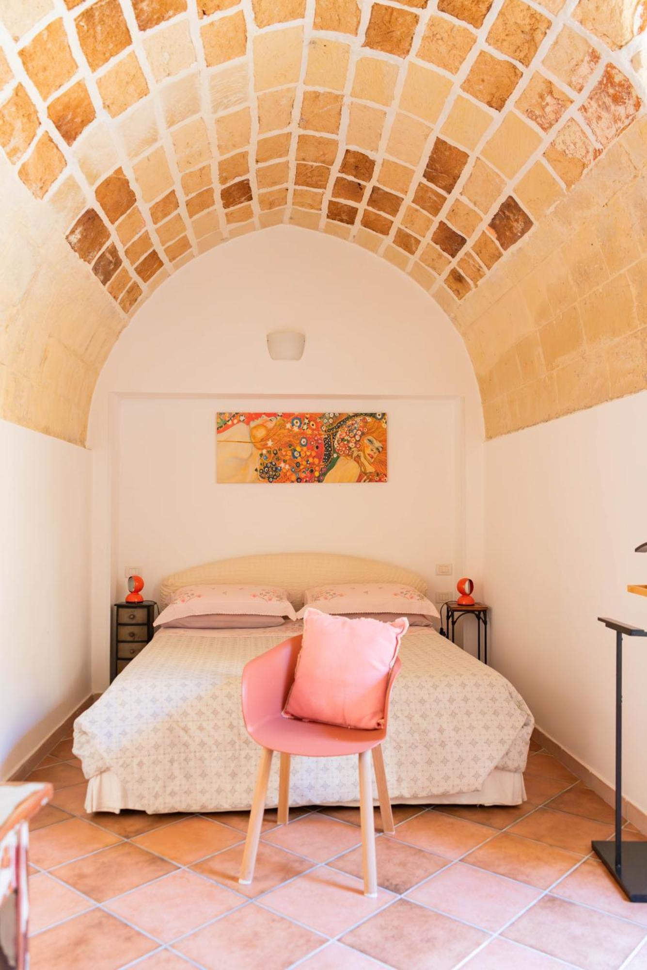 B&B Corte Dei Memoli Di Margiotta Giuseppina Lecce Luaran gambar